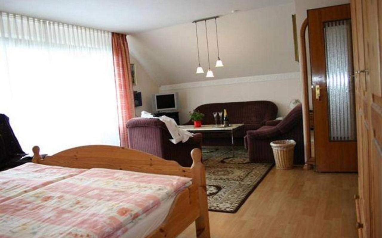 Pension Haus Zum Schlehenberg Bayreuth Luaran gambar